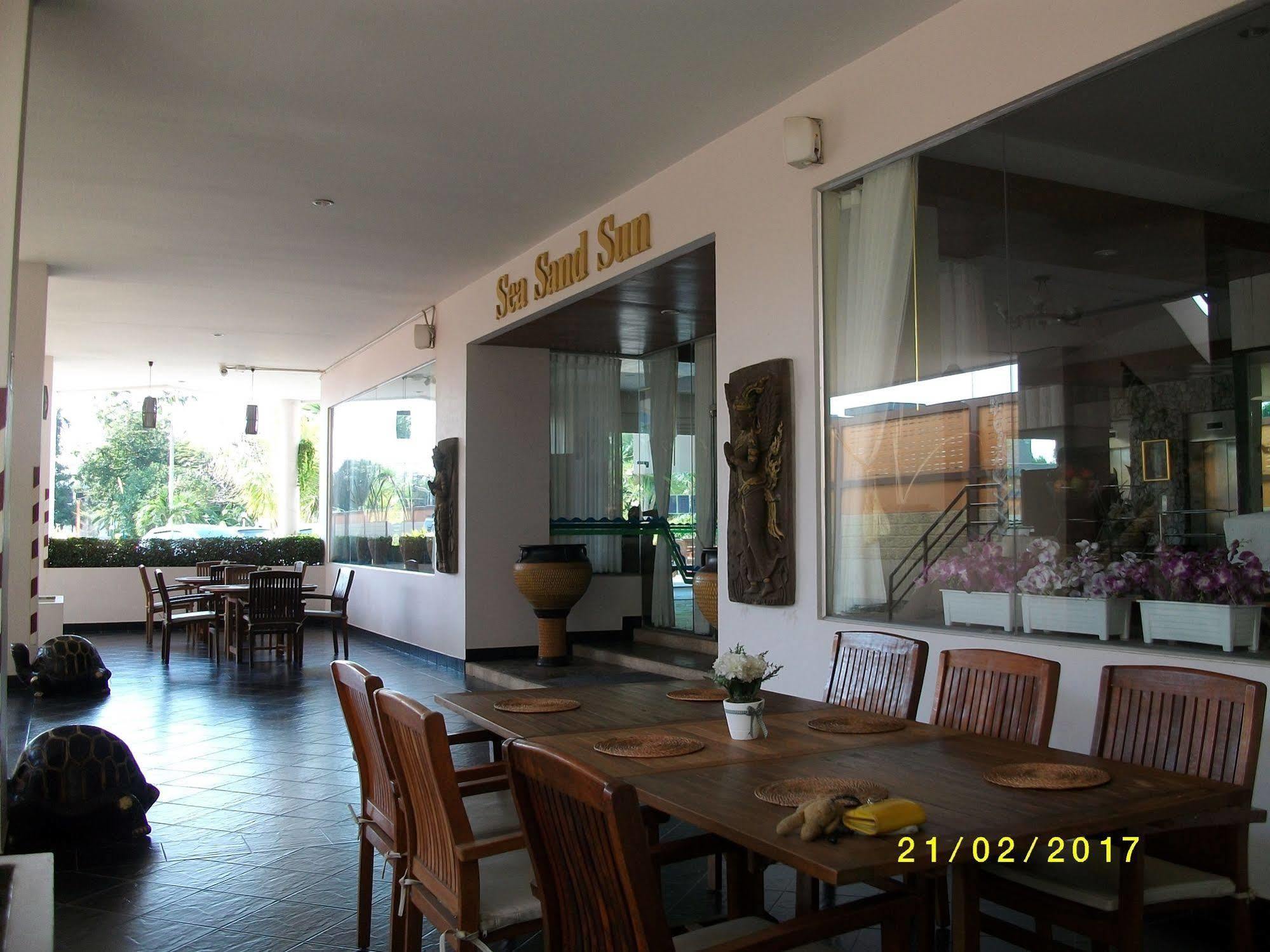 Sea Sand Sun Resort Ban Phe Bagian luar foto